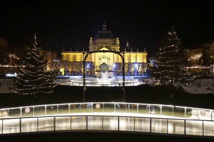 Christmas in Croatia -Zagreb by Experiencing the Globe