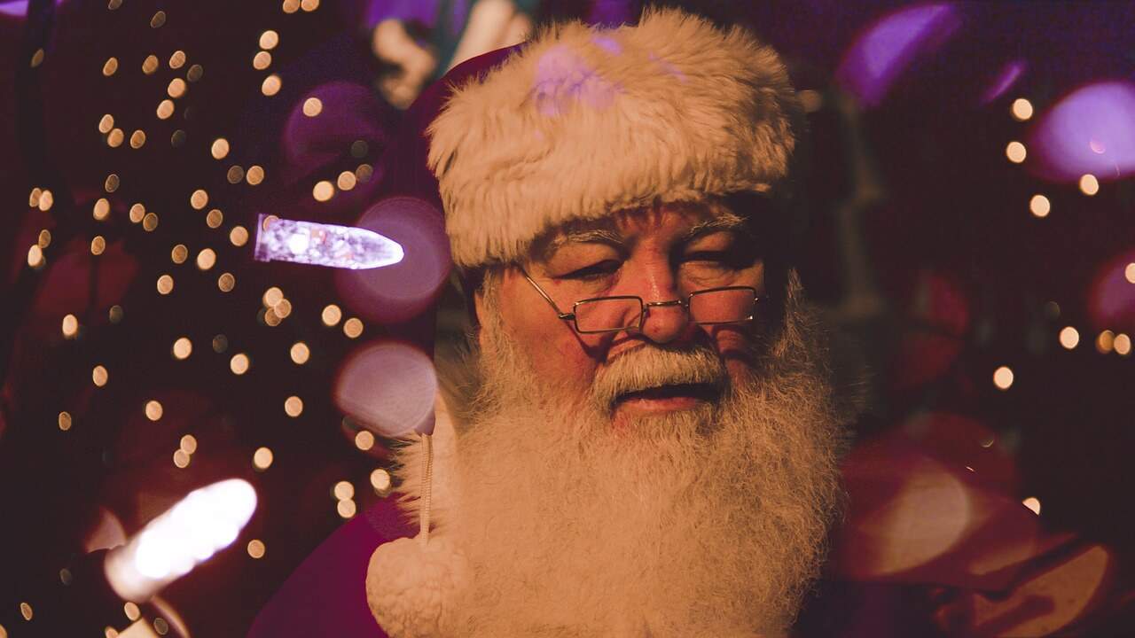 Santa Claus Around The World